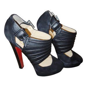 Christian Louboutin Bye Bye (40)